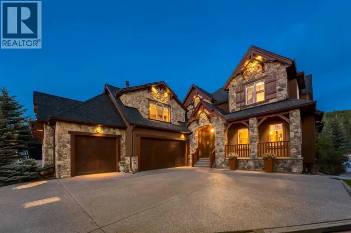 250 CRESTRIDGE Place SW, Calgary
