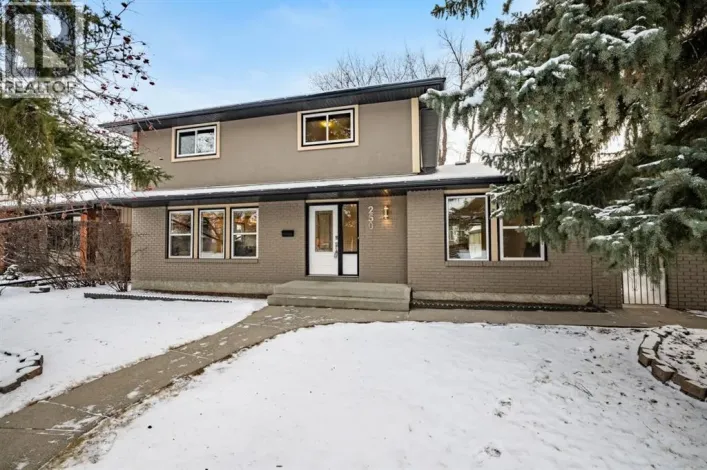 250 Lake Fraser Place SE, Calgary