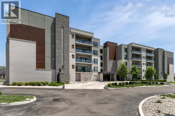 250 MANNING Unit# 306, Tecumseh