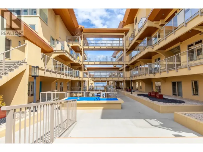 250 MARINA Way Unit# 208, Penticton