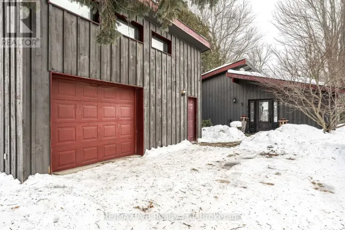 250 ORCHARD AVENUE, Zorra