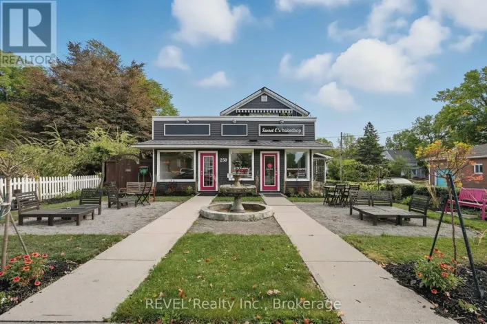 250 RIDGE ROAD N, Fort Erie