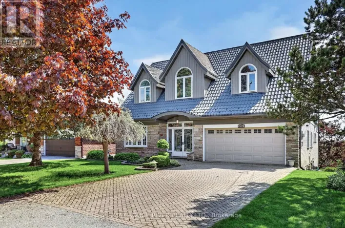 250 RIDGEWOOD ROAD, Toronto