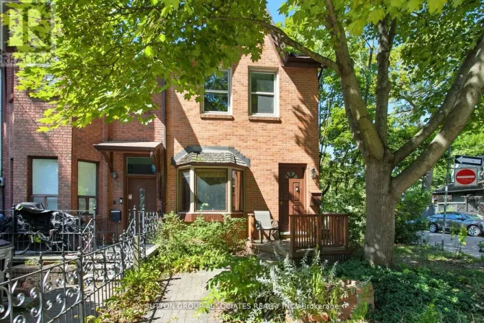 250 ROBERT STREET, Toronto