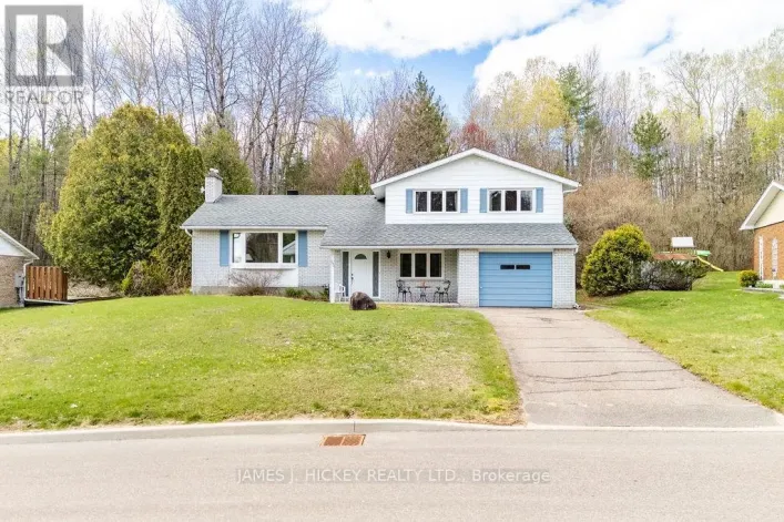 250 THOMAS STREET, Deep River