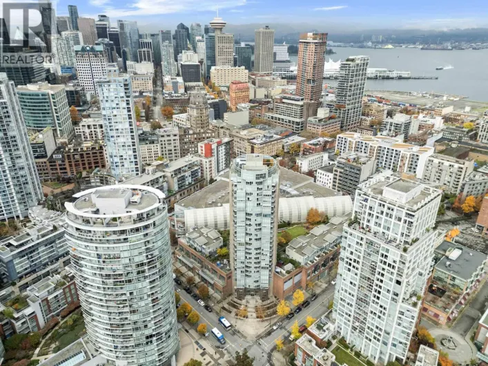 2501 63 KEEFER PLACE, Vancouver