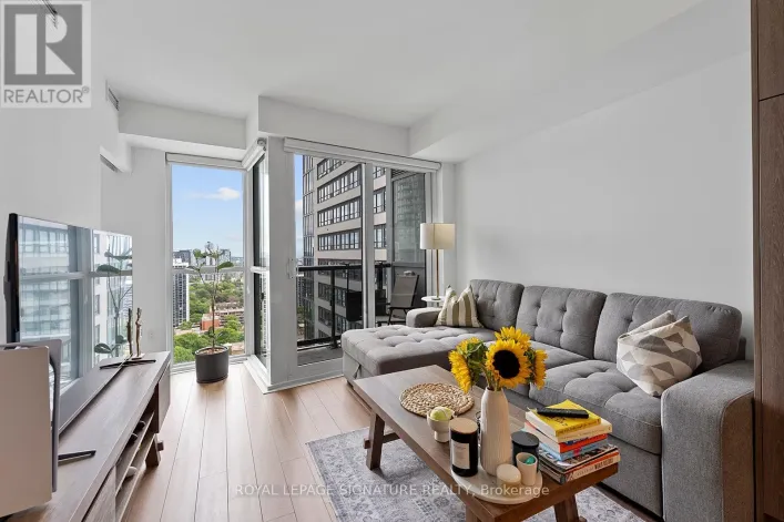 2501 - 77 MUTUAL STREET, Toronto