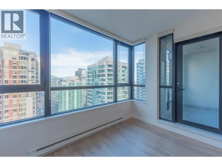 2501 909 MAINLAND STREET, Vancouver