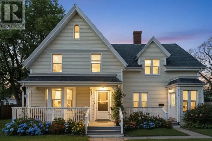 250-252 Central Street, Summerside