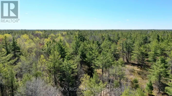 2503 SOUTHWOOD ROAD, Gravenhurst