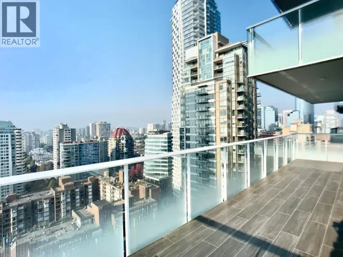 2504 1335 HOWE STREET, Vancouver