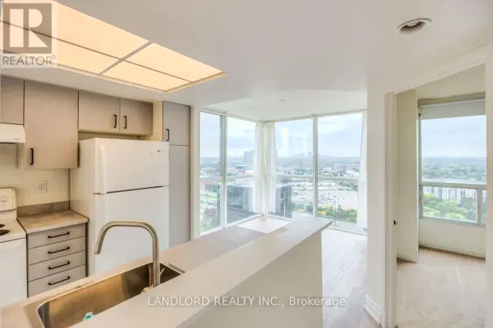 2504 - 5 CONCORDE PLACE, Toronto
