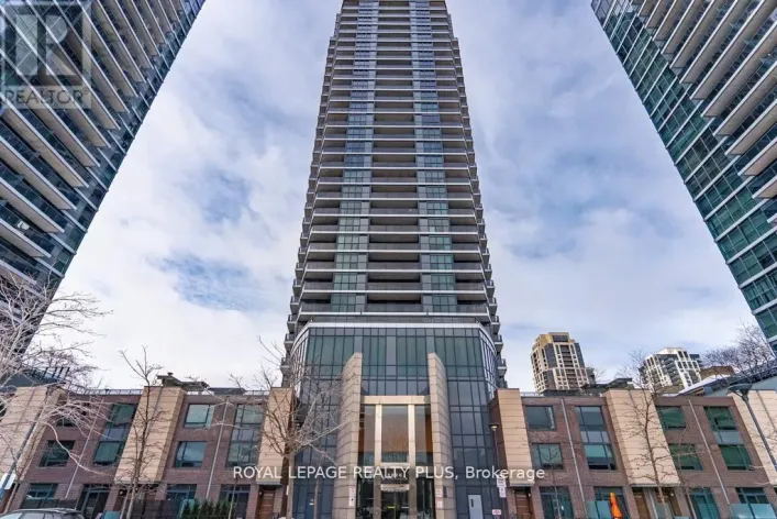 2504 - 5 VALHALLA INN ROAD, Toronto