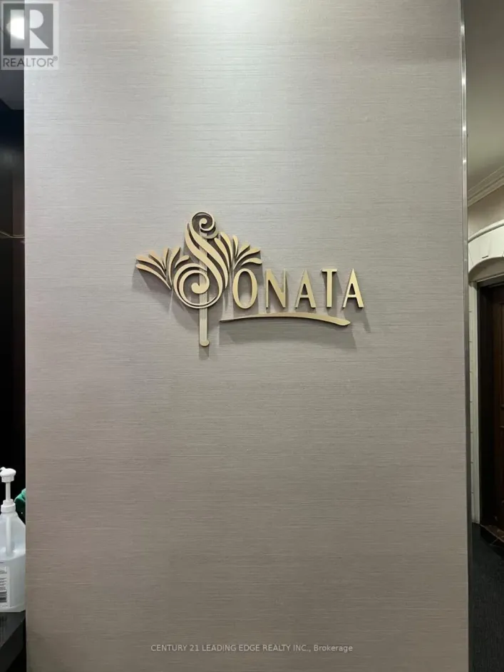 2505 MASTER BR - 7 LORRAINE DRIVE, Toronto