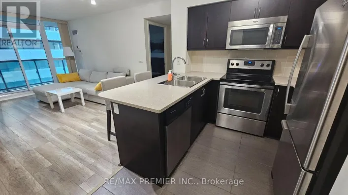 2507 - 19 GRAND TRUNK CRESCENT, Toronto