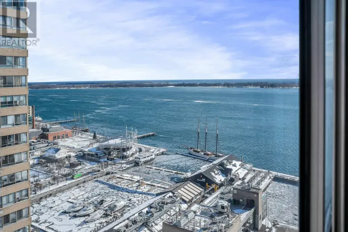 2507 - 270 QUEENS QUAY W, Toronto