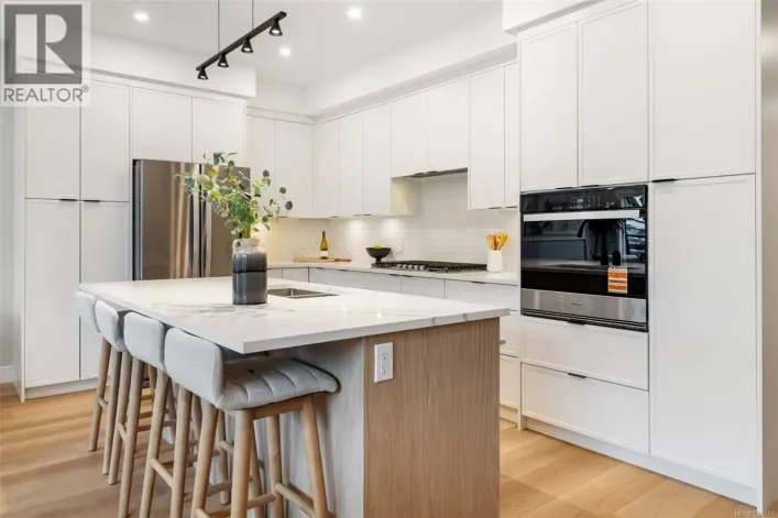 2507 Bronzite Pl, Langford