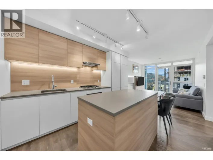 2508 652 WHITING WAY, Coquitlam