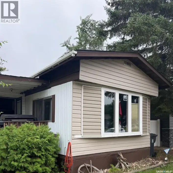 Mobile Home for sale: 251 30th STREET W, Battleford