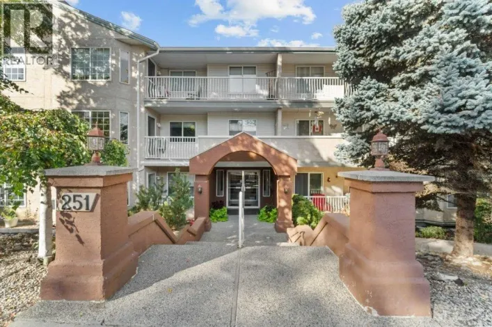 251 6 Street SE Unit# 104, Salmon Arm