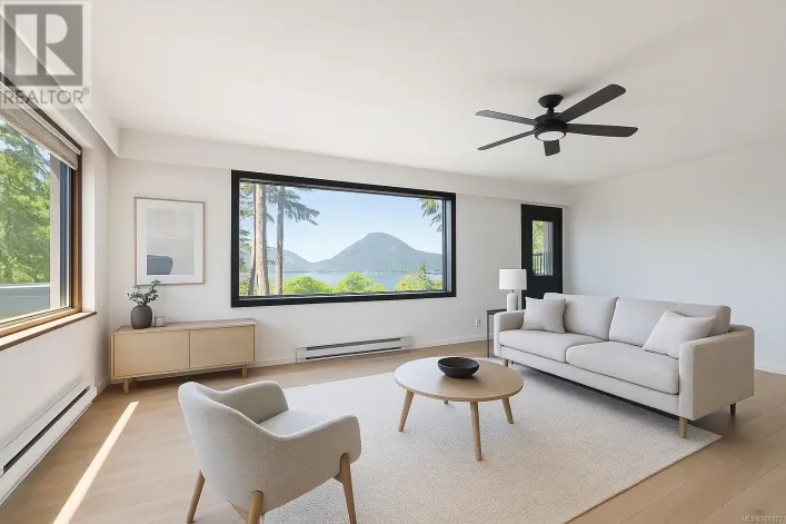 251 Campbell St, Tofino