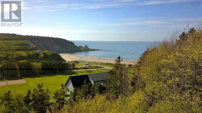 25-1 Chimney Corner Beach Road, Chimney Corner