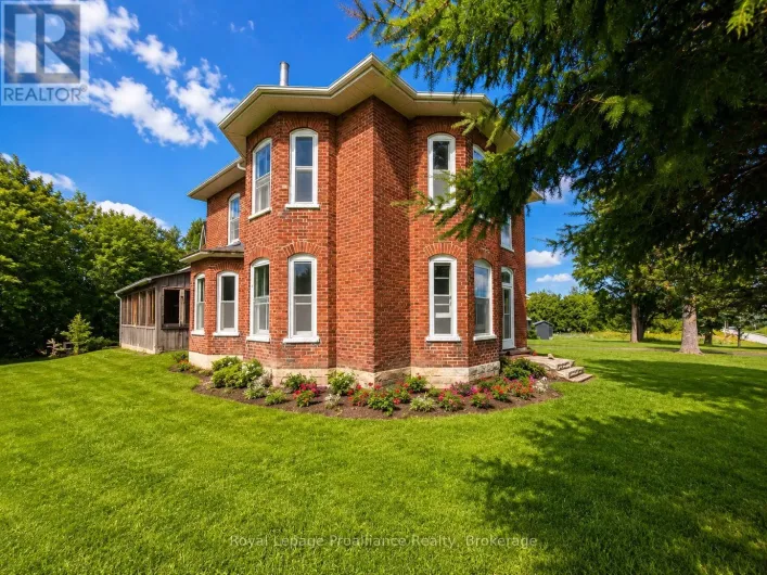 251 GOODS ROAD, Stirling-Rawdon