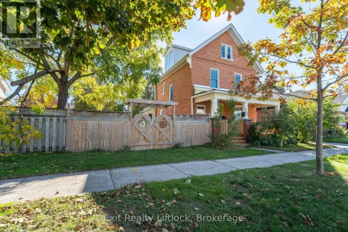 251 PRINCE STREET, Peterborough