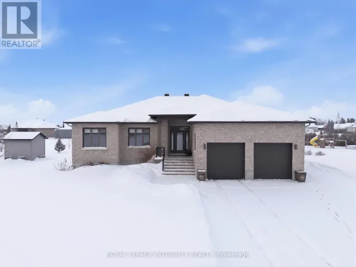 251 RUE DES VIOLETTES STREET, Clarence-Rockland