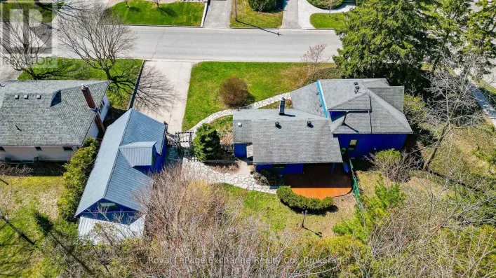 251 ST. ALBERT STREET, Kincardine