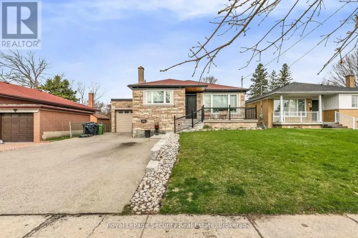 251 THISTLE DOWN BOULEVARD, Toronto