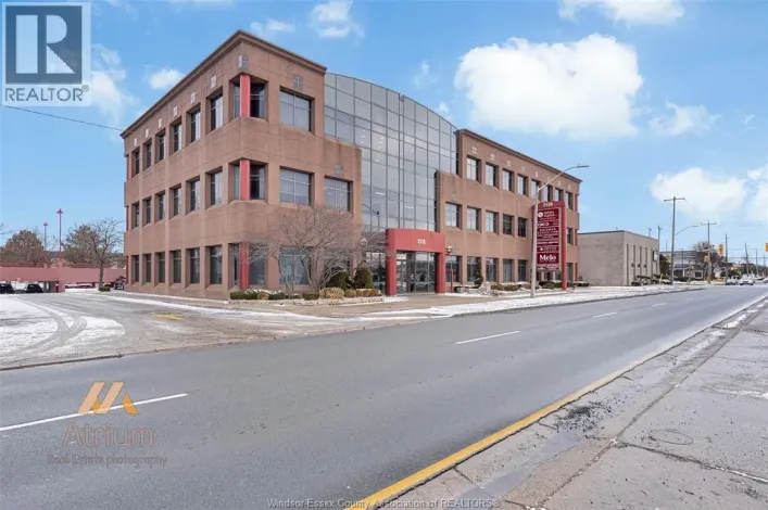 2510 OUELLETTE Unit# 204, Windsor