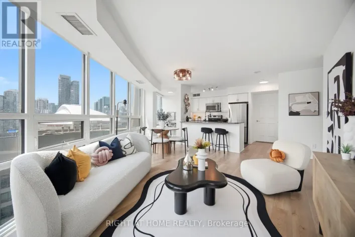 #2511 - 19 GRAND TRUNK CRESCENT, Toronto