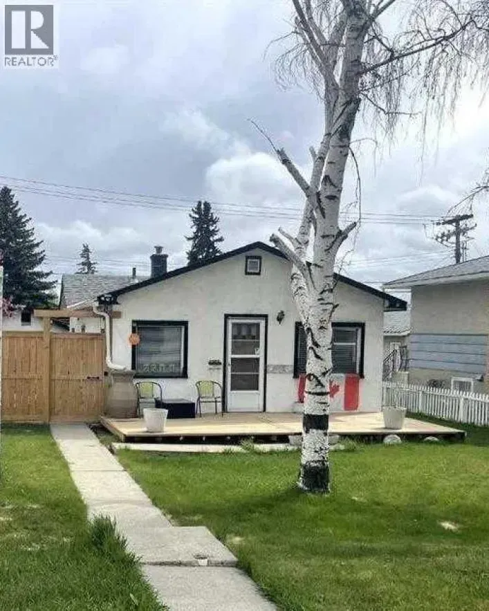 2511 9 Avenue SE, Calgary