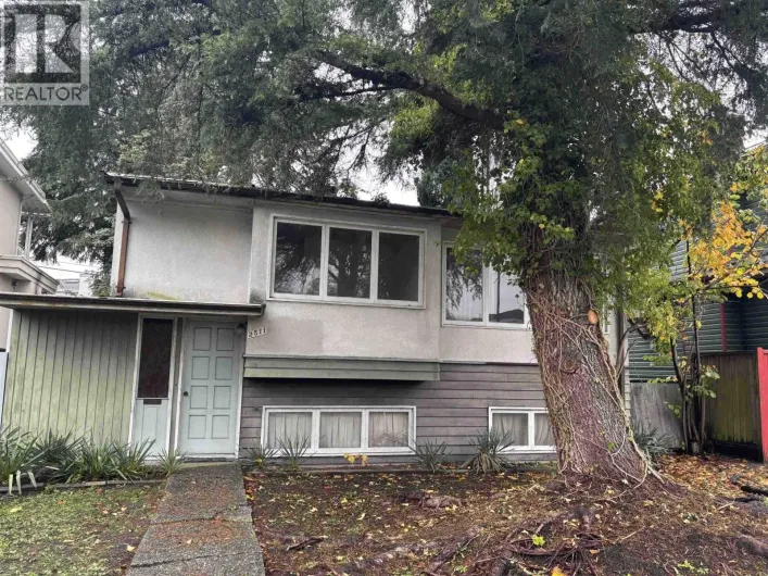 2511 UPLAND DRIVE, Vancouver