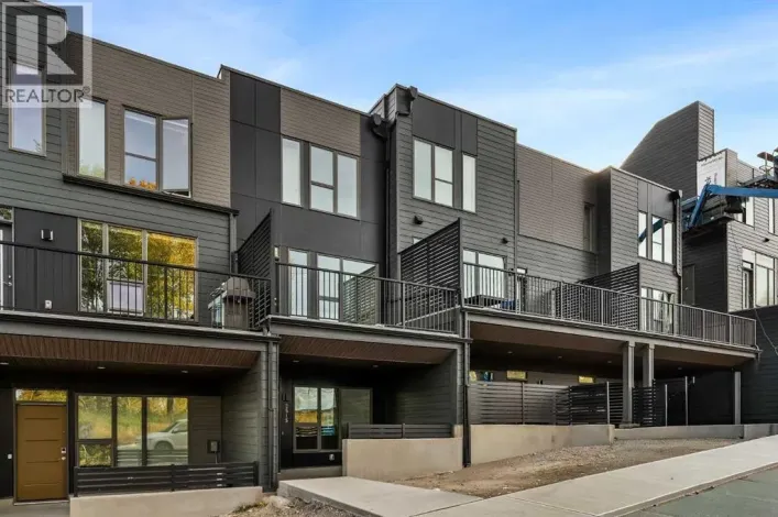 2515 Sovereign Crescent SW, Calgary