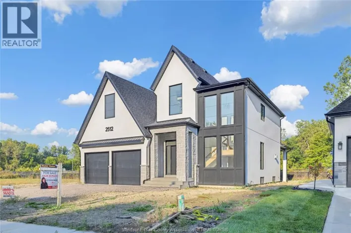 2516 MAYFAIR South, LaSalle