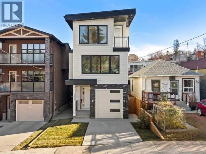 2518 16B Street SW, Calgary