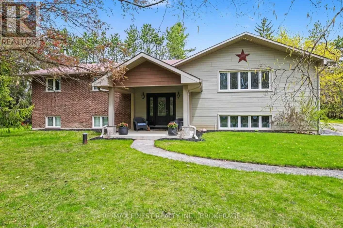 2518 RIDEAU FERRY ROAD, Drummond/North Elmsley