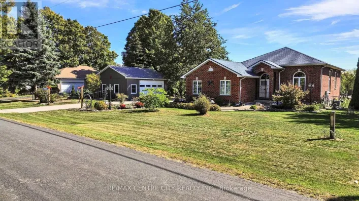 25181 GRAY LINE, West Elgin