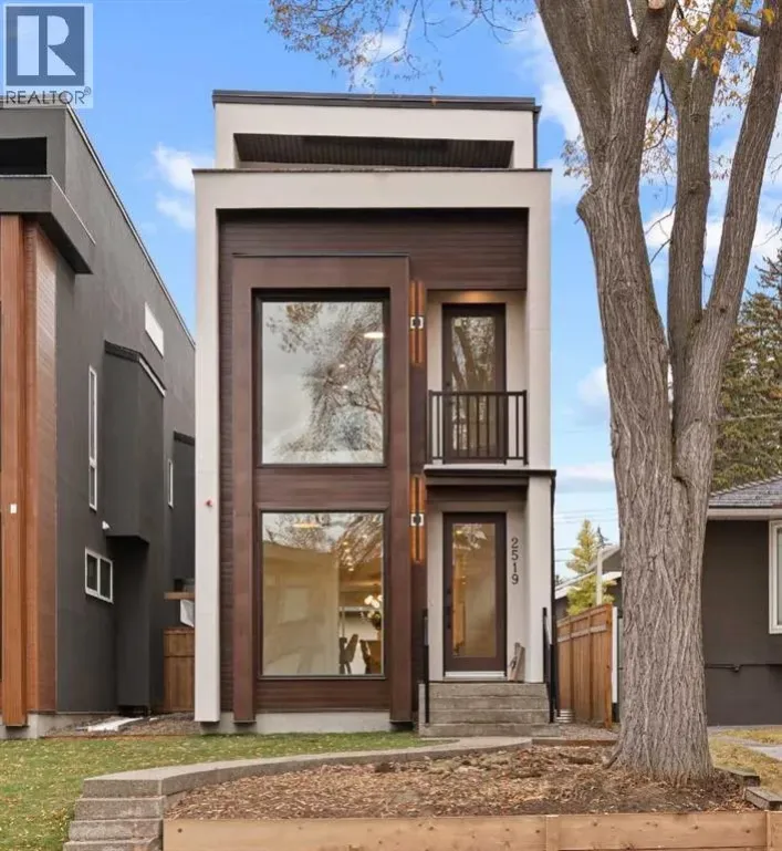 2519 19A Street SW, Calgary