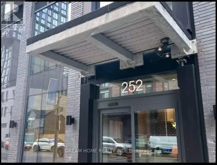 252 CHURCH STREET, Toronto