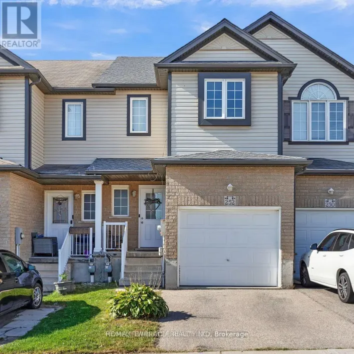 252 COUNTRYSTONE CRESCENT, Kitchener