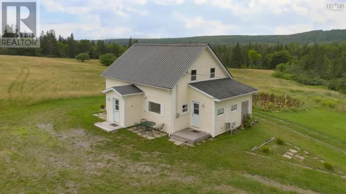252 Crestdale Drive, Sydney Forks
