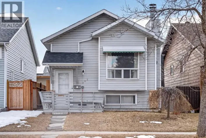 252 Erin Woods Drive SE, Calgary