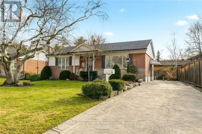 252 HAMMERSMITH COURT, Burlington