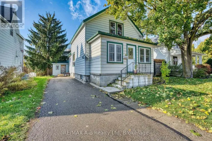 252 ROMEO STREET S, Stratford