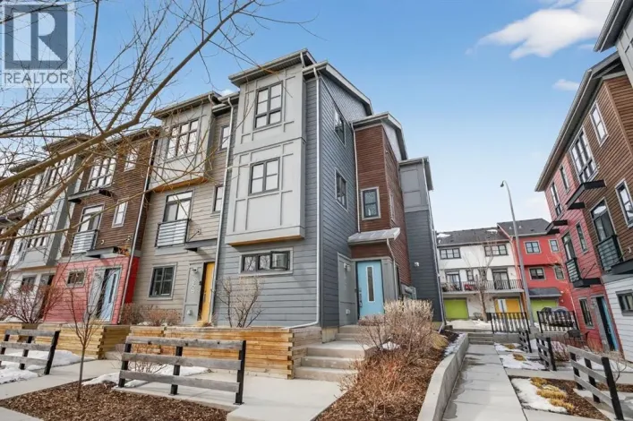 252 Walden Path SE, Calgary