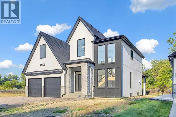 2520 MAYFAIR South, LaSalle