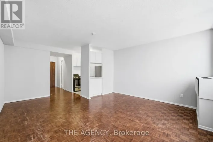 2520B - 2360 DUNDAS STREET W, Toronto